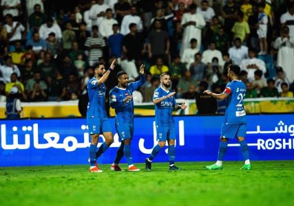 الهلال یک گام دیگر به قهرمانی نزدیک شد/ النصر در غیاب رونالدو به سختی پیروز شد