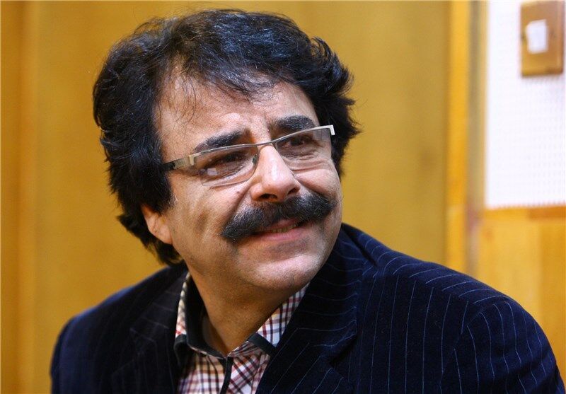 بعدها مشخص میشود احمدی نژاد که بود