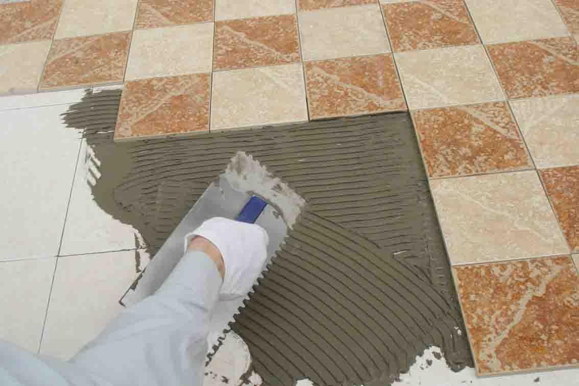 ساختمان روش آماده سازی چسب کاشی خمیری چگونه است؟